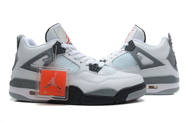 Nike Air Jordan 4 Retro
