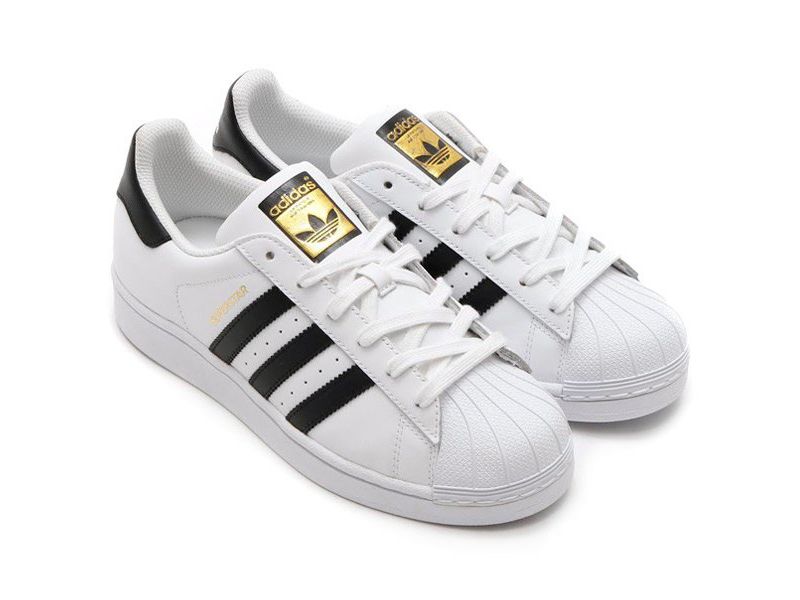  Adidas Superstar